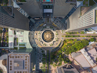 Wall Mural - top view of the singapore landmark financial business district with skyscraper. fountain of wealth a