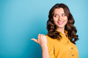 Wall Mural - close-up portrait of her she nice attractive charming confident cheerful cheery wavy-haired girl sho