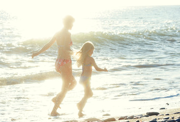 Canvas Print - Running girls