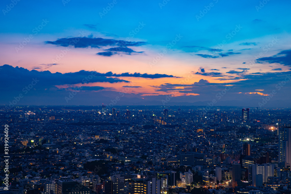 夕方の景色 Happy Wednesday 今日の夕焼けと富士山 先週のなかなか消え