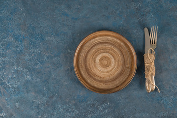 A close up of a plate. Empty plate. Serving.