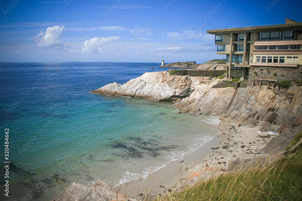 Plage de Portez à Le Conquet en bretagne dans le Finistère Stock Photo ...