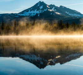 Sticker - Broken Top - Sparks Lake - Oregon