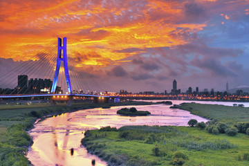 Poster - New Taipei Bridge CIty