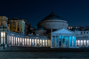 Canvas Print - Saint francis church in Naples at night