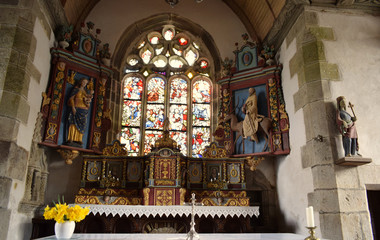 Wall Mural - Quimper sa magnifique cathédrale et ses vitraux splendides