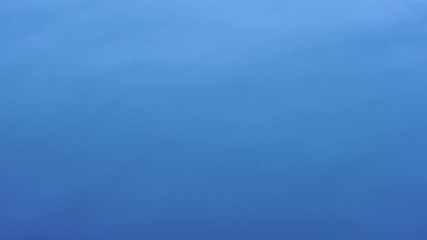 Aufkleber - Drop of water, Detailed pictures of water droplets after falling into the blue lake.