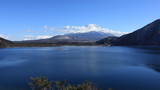 Fototapeta Natura - 本栖湖からの富士山