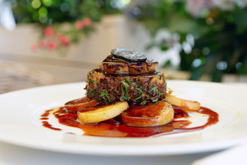 Tenderloin steak with foie gras and truffle