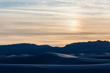 Wall Mural - landscape view of the sunset in white sands national park near alamogordo, new mexico.