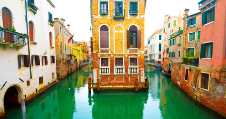 Fototapete - San Giovanni Laterano canal and Venice view