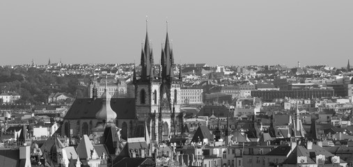 Wall Mural - Prague - The panorama of Town and the church of Our Lady before Týn in the evening light.