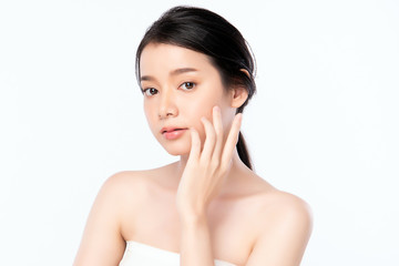 Wall Mural - Portrait beautiful young asian woman clean fresh bare skin concept. Asian girl beauty face skincare and health wellness, Facial treatment, Perfect skin, Natural makeup, on white background,