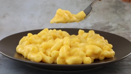 Poster - Eating Macaroni and Cheese