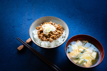 Poster - 納豆ご飯と豆腐の味噌汁