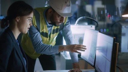 Aufkleber - Electronics Design Factory Office: Female Engineer and Male Specialist Talking, Working on PC, Developing Industrial Microchips, Semiconductor, Telecommunications Equipment. Manufacturing Processors