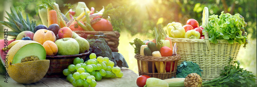 Healthy food, healthy eating, vegetarian food, a vegetarian diet consists of organic fruits and vegetables © lola1960