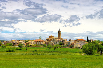 Canvas Print - das Dorf Adahuesca in Aragon, Spain - the medieval village  Adahuesca in Aragon