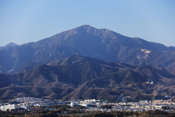  	湘南アルプス　湘南平からの眺望　秦野の町と丹沢大山