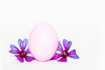  decorative card with the image of pink eggs and pink flowers for Easter
