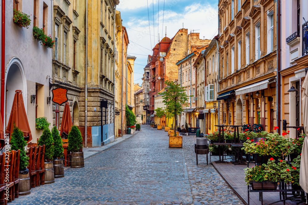 A street in historical Old town of Lviv, Ukraine - obrazy, fototapety, plakaty 