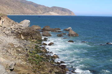 sea and rocks