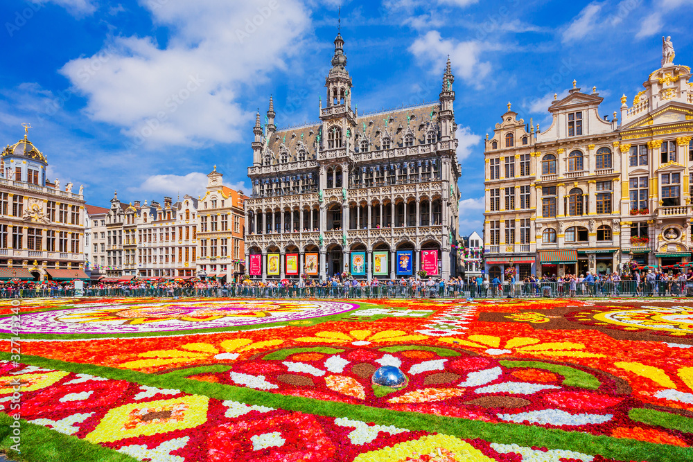 Obraz na płótnie Brussels, Belgium. 2018 Flower Carpet festival. w salonie