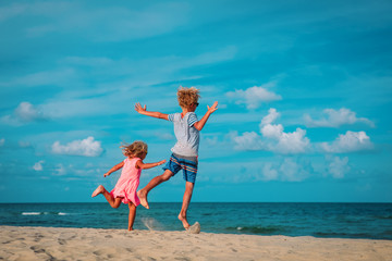 Poster - happy boy and girl enjoy beach, kids play at sea