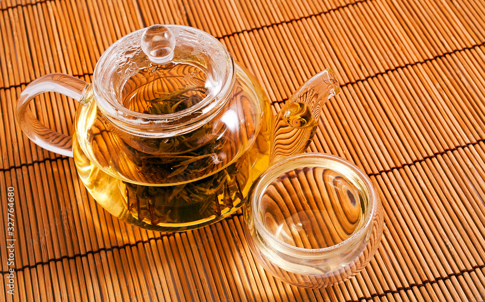 Tea Mo Using Photo Stock Teapot and glass cups with the chinese jasmine tea Mo Li ...