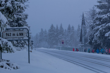 Erste kleine Winterwanderung entlang des Rennsteigs durch den Thüringer Wald - Schneekopf/Deutschland