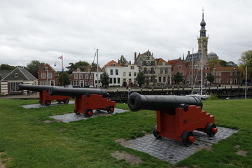 Wall Mural - Kanonen am Hafen in Veere, Zeeland