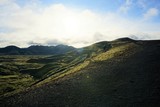 Fototapeta  - Beeindruckende Landschaft entlang der Straßen vorbei am Vulkan Hekla auf Island 