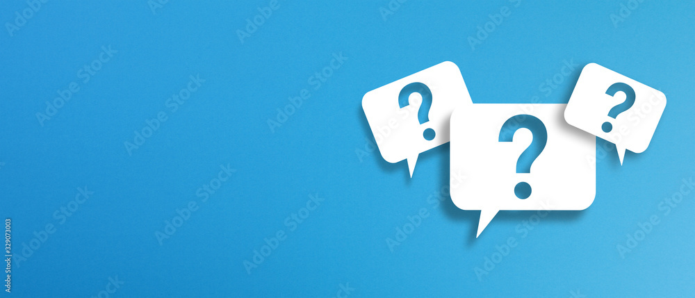 Question marks with speech bubbles on blue background	 - obrazy, fototapety, plakaty 