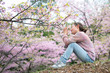 © hakase420 - 桜の花と可愛い女の子