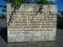 Mausoleo Del Che Guevara En Santa Clara