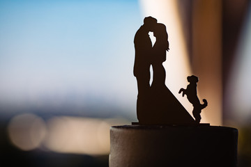 Wall Mural - wedding cake topper with dog