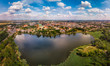 Jezioro Jelonek i katedra w Gnieźnie, z lotu ptaka