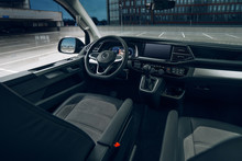Luxury Van Driver Seats With Dashboard, Multimedia Control Screen And Steering Wheel