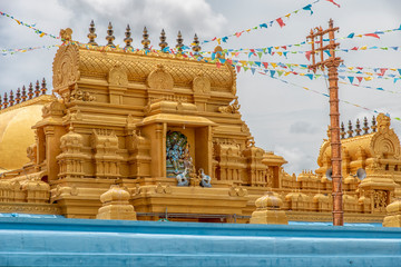 Wall Mural - Sri Lakshmi Narayana temple Nilaveli Sri Lanka