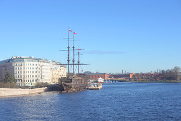 Canvas Print - Embankment of Neva river in center of St.Petersburg.