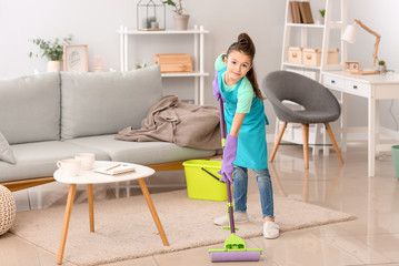 Poster - Little housewife cleaning floor at home