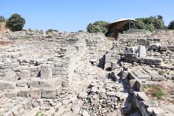 Canvas Print - Ruins of stone buildings in Troy city, Turkey