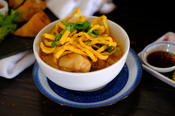 Wall Mural - khao soi with chicken on table