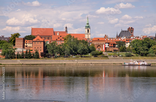 Fototapety Toruń  panoramiczny-widok-na-torun-polska