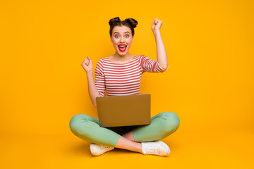 Wall Mural - wow. full size photo of pretty shocked lady sit floor hold notebook read good information raise fist