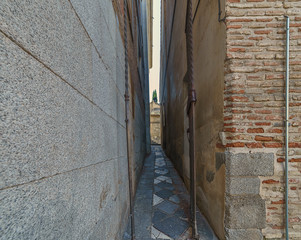 one of the narrowest streets of the world in the city of Toledo