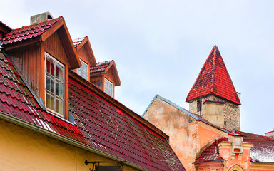 Canvas Print - City roofs and defensive towers of Old town in Tallinn