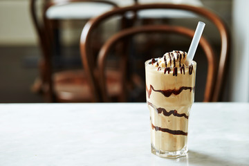 Poster - Vanilla shake with chocolate sauce 