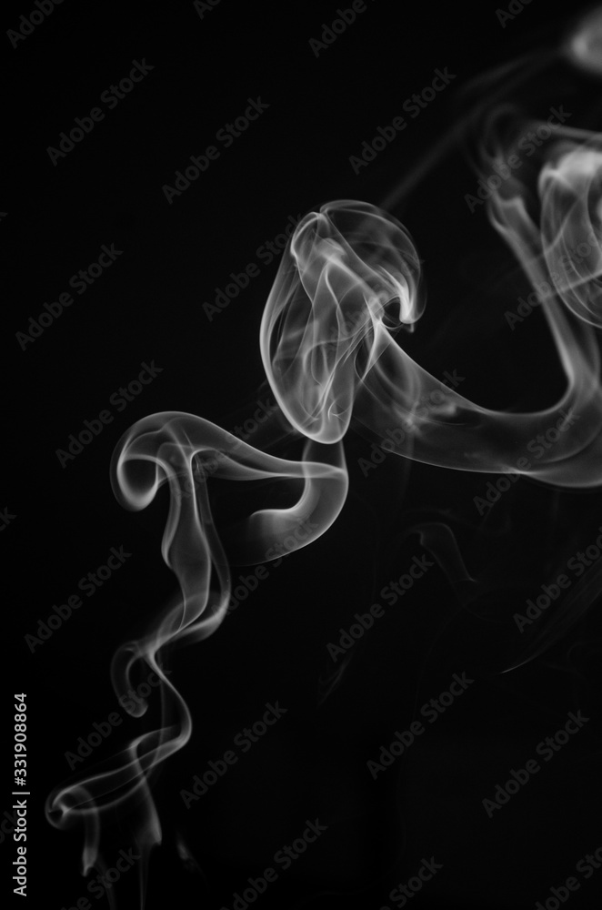 Biały dym na czarnym tle - obrazy, fototapety, plakaty 