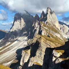 Poster - Geislergruppe or Gruppo dele Odle, Italian Dolomites